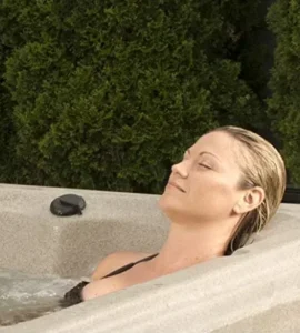 Shoreline Lounger Hot Tub