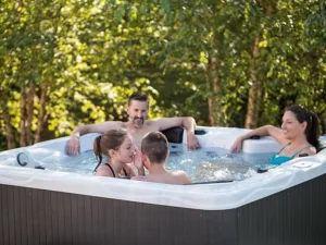 HB29 6-Person Hot Tub