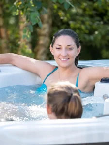 HB31 3-Person Hot Tub
