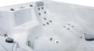 Bueno Spa New York Hot Tub