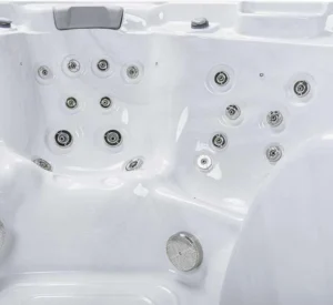 Bueno Spa Chicago Hot Tub