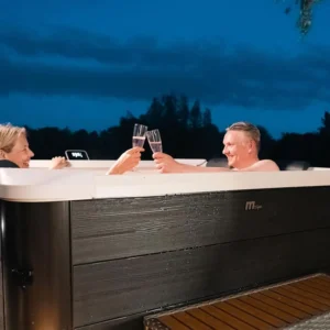 M-Spa Oslo Hot Tub